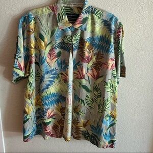 Tommy Bahama Multicolor Leaf Print Men's Shirt- Size Medium